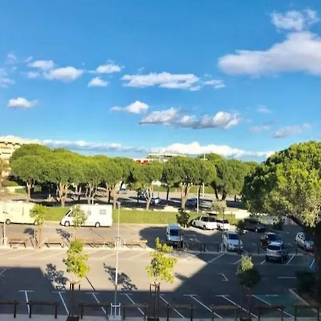 Studio For 4 People * Le Grau-du-Roi